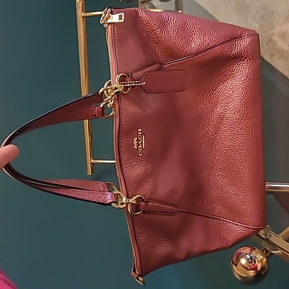 COACH small kelsey satchel - Picture 2 of 9